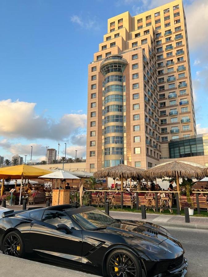 Suite On The Beach Haifa Exterior foto